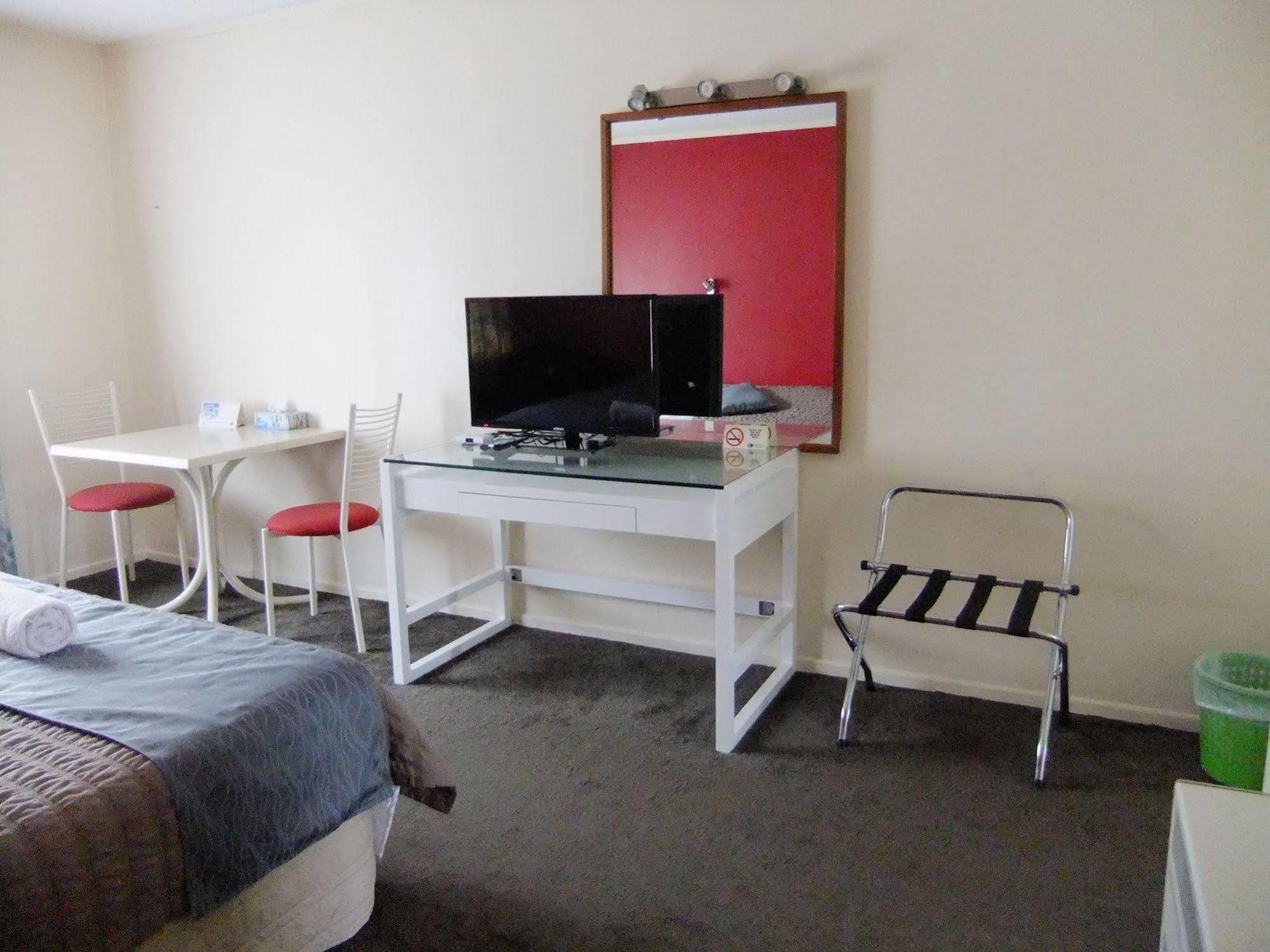 Abbeycourt Motel Lower Hutt Exterior foto